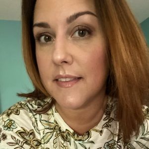 Meet your Posher, Celia